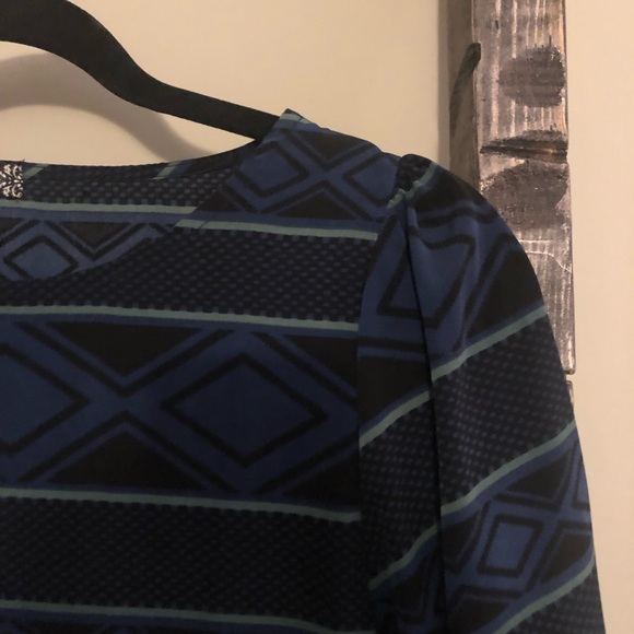 Cest moi tunic small - Picture 2 of 4